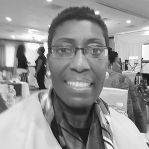 Meet your Posher, Karlyn